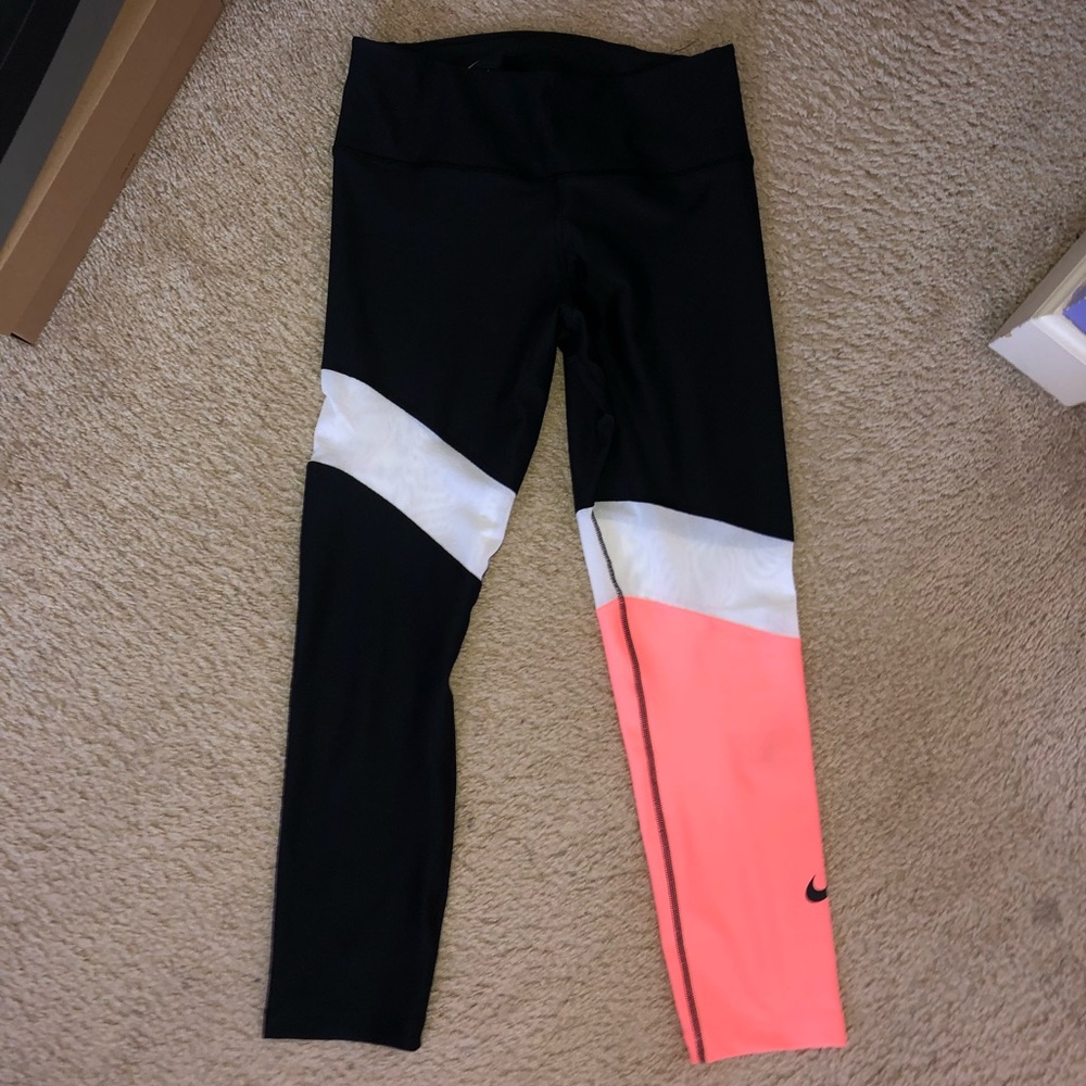 Nike yoga pants